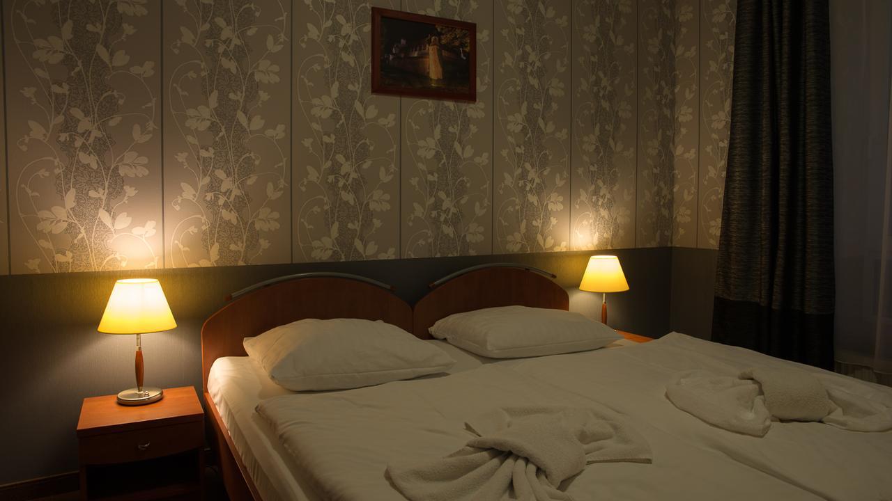 Majewski Hotel & SPA Malbork Exterior foto
