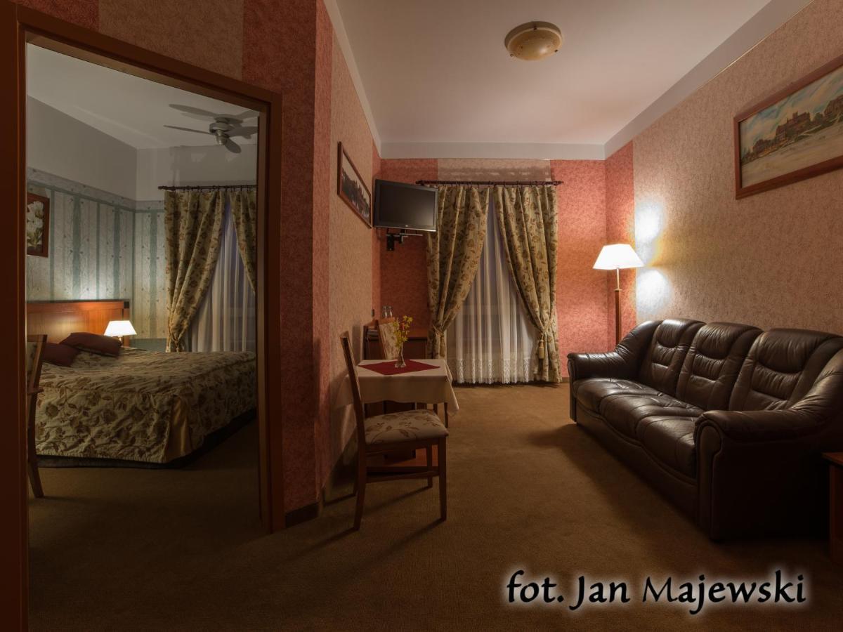 Majewski Hotel & SPA Malbork Zimmer foto