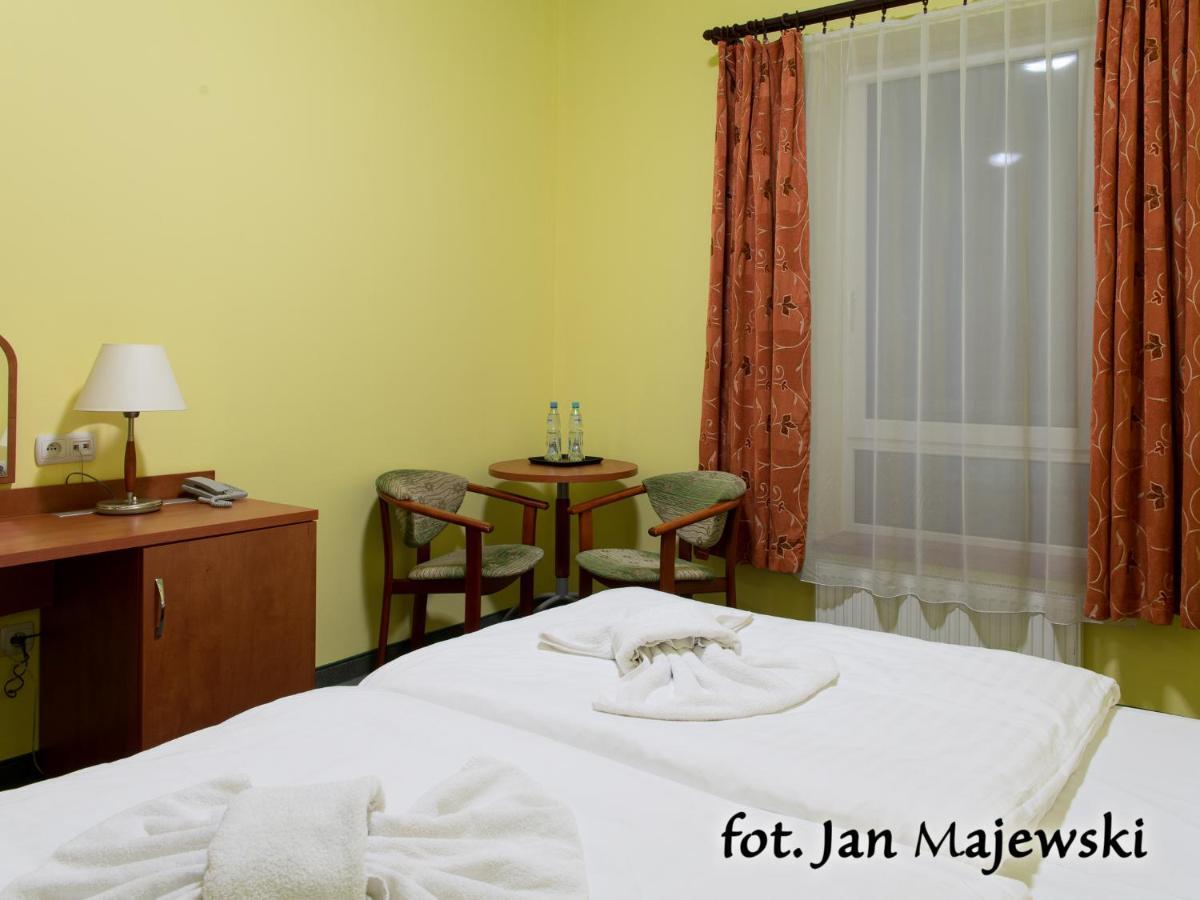 Majewski Hotel & SPA Malbork Zimmer foto